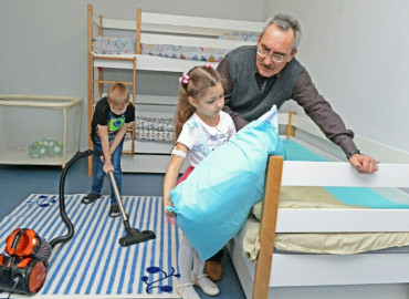 "Добрый дом": в Пензе детям с особенностями развития помогают подготовиться к самостоятельной жизни в тренировочной квартире